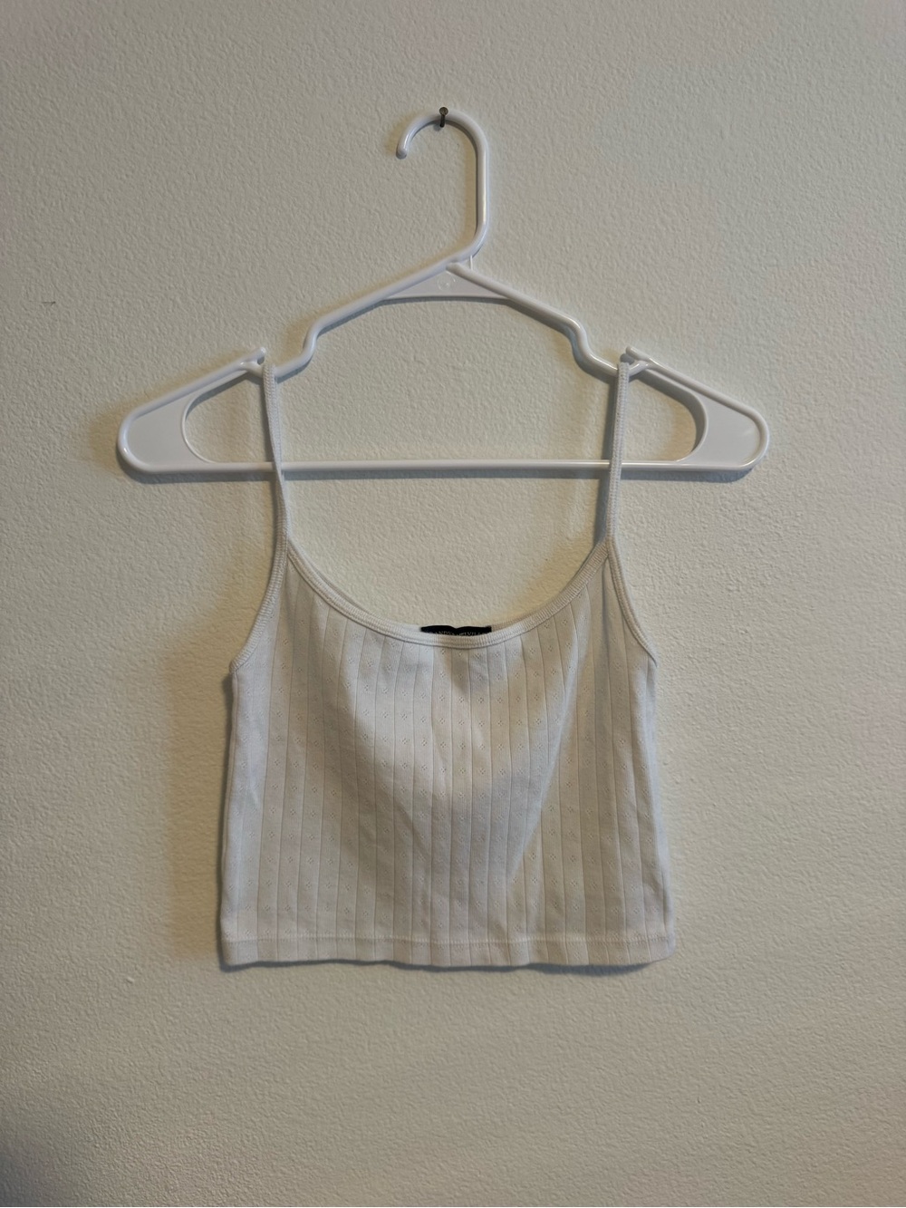 Brandy Melville White Ribbed Cropped Cami